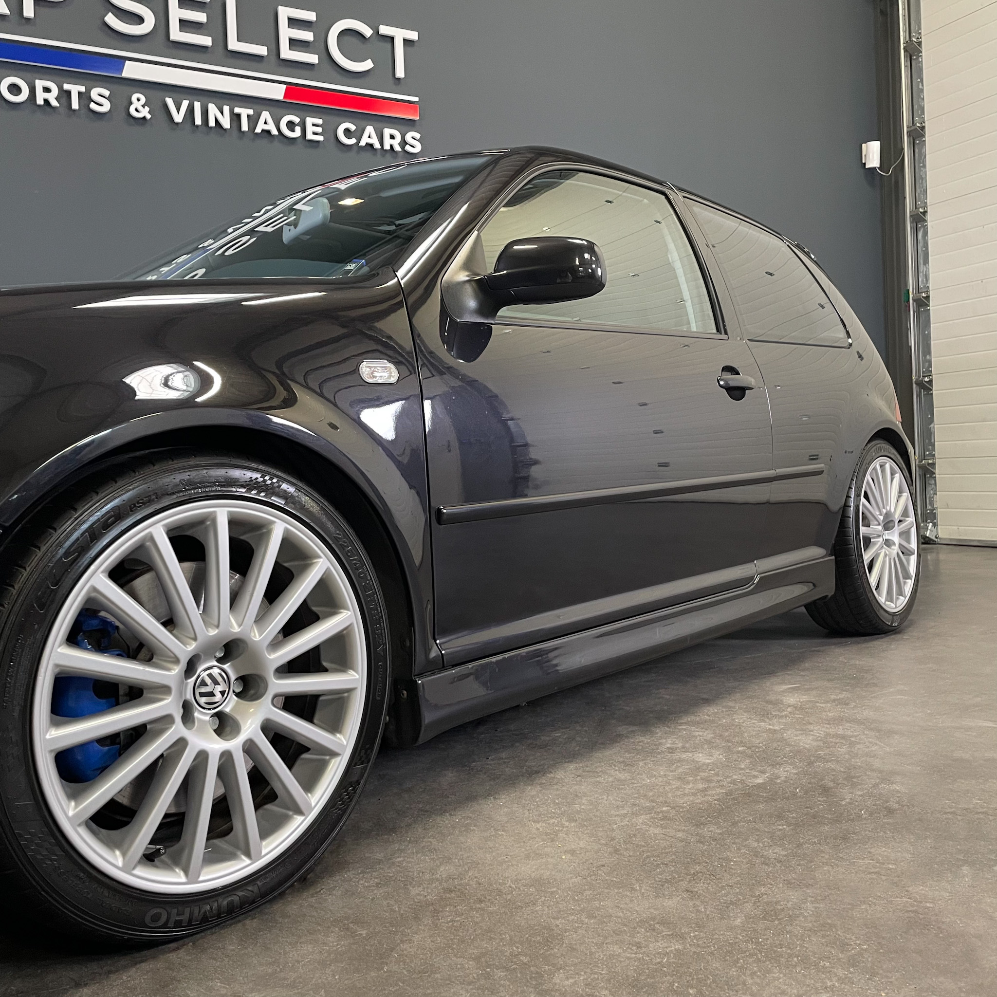 Vw Golf 4 R32 | AP SELECT - Courtage et Conciergerie sur mesure de ...